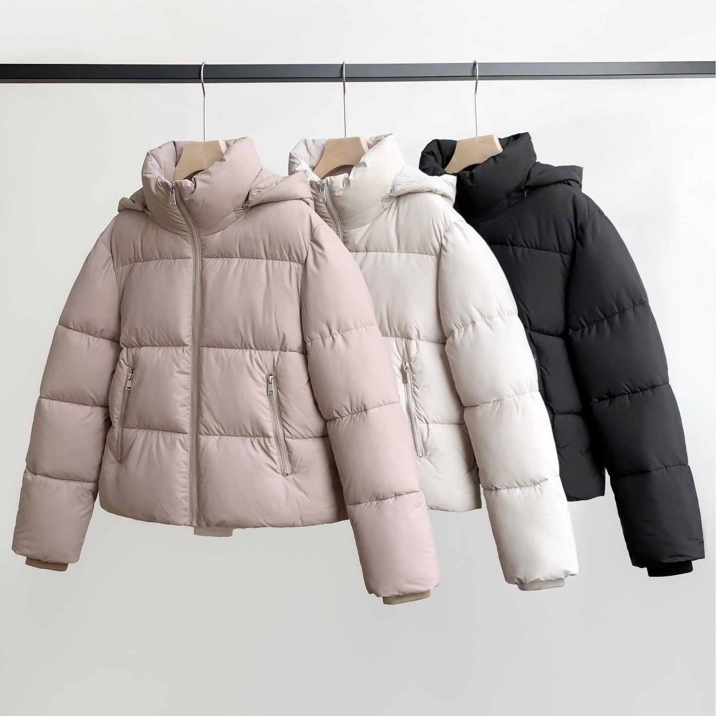 Women's Cropped Puffer Jackets,Warm Winter Jacket with Removable Hood,Zipped Pockets,Short Ladies Quilted Coat
