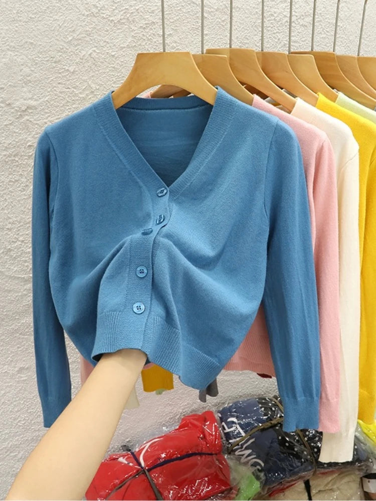AOSSVIAO Korean Style V-neck Knitted Cardigan 2025 Autumn New Black Sweater Solid Color Long Sleeved Casual Tops