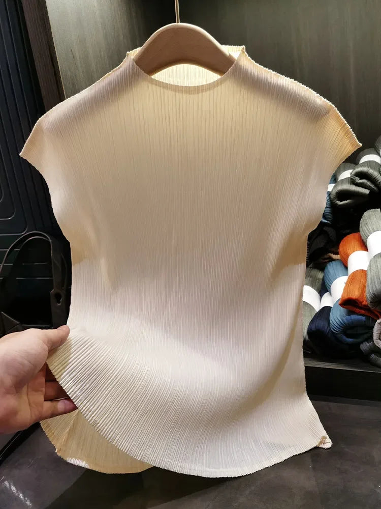 Miyake Versatile Classic Simple Solid Color Stand Up Collar Pleated Top Women Slim Slim Short Sleeve Miyake T-shirt Summer 2024