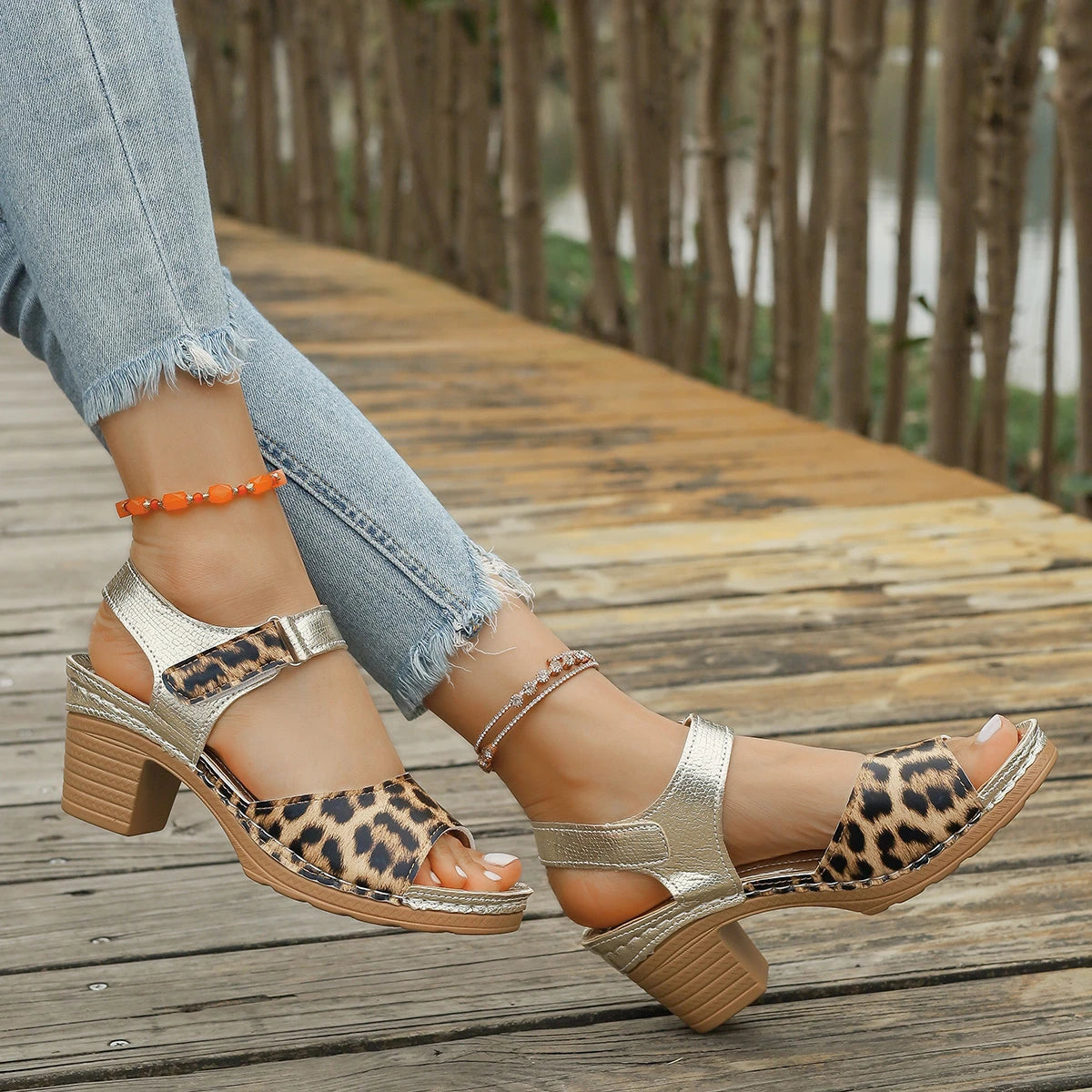 Retro Leopard Print Gold Sandals Women 2025 Summer High Heels Gladiator Sandals Woman Thick Heeled Platform Casual Shoes Mujer