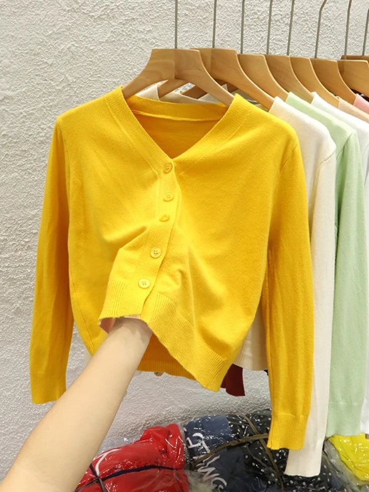 AOSSVIAO Korean Style V-neck Knitted Cardigan 2025 Autumn New Black Sweater Solid Color Long Sleeved Casual Tops