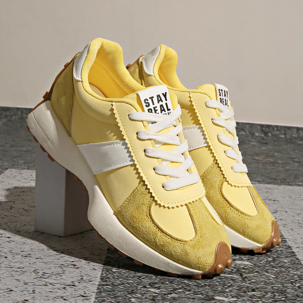 Women Sneakers 2025 New Spring Autumn Brand Luxury Vulcanize Shoes Casual Footwear Zapatillas Mujer Light Flat Breathable Shoes